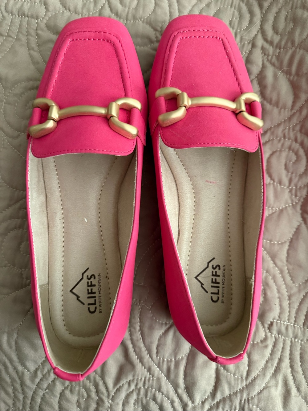 Cliffs by WHITE MOUNTAIN Hot Pink Loafers with Gold Bit